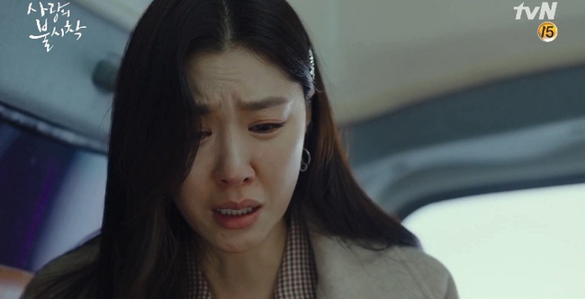 Crash Landing On You kết thúc: Khán giả chỉ trích biên kịch vì cái chết quá đau buồn của nam phụ Kim Jung Hyun  - Ảnh 4.