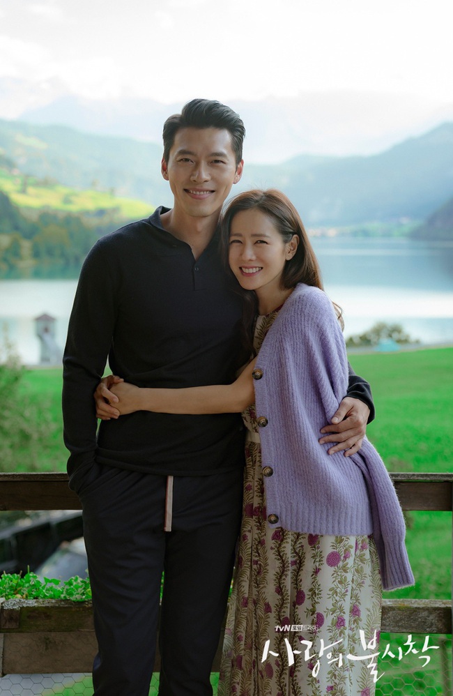 &quot;Crash Landing On You&quot;: Bộ ảnh siêu ngọt ngào của Hyun Bin và Son Ye Jin, tiết lộ ý nghĩa loài hoa xuất hiện ở cuối phim - Ảnh 16.