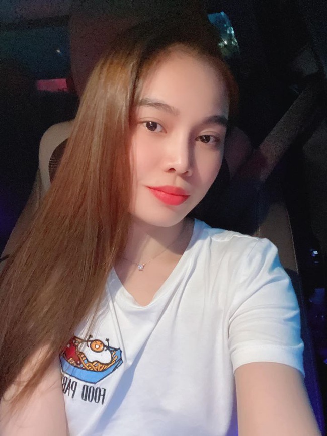 Soi nhất cử nhất động của sao Việt 18/2 - Ảnh 5. Soi nhất cử nhất động của sao Việt 18/2 - Ảnh 5.
