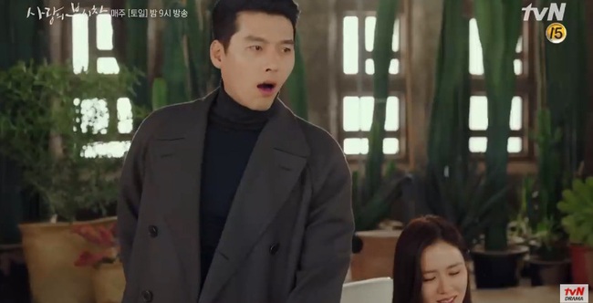 &quot;Crash Landing On You&quot; tập 13: Hyun Bin ghen nổ mắt vì Son Ye Jin bất ngờ có &quot;trai lạ&quot; tán tỉnh? - Ảnh 2.
