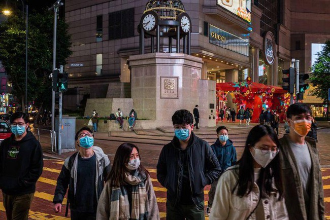 Hong Kong: Bệnh nhân đầu tiên tử vong vì nhiễm virus corona - Ảnh 1.