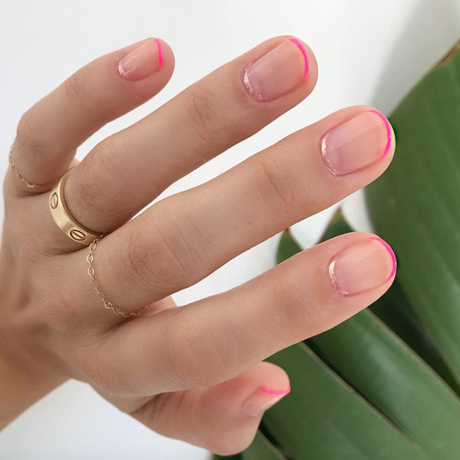 Gợi ý 14 bộ nail xinh yêu hết cỡ cho dịp Valentine, bạn mà diện thì đảm bảo cầm tay thôi cũng chiếm trọn trái tim chàng - Ảnh 12.