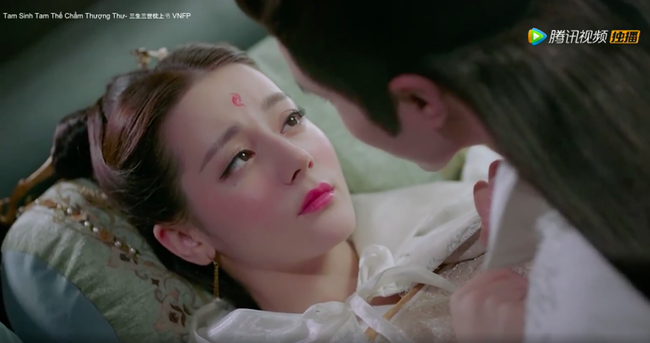 "Tam sinh tam thế Chẩm thượng thư": Clip cảnh n&oacute;ng g&acirc;y đỏ mặt của Đ&ocirc;ng Hoa - Phượng Cửu, c&oacute; cả m&agrave;n sờ soạng cởi &aacute;o - Ảnh 6.