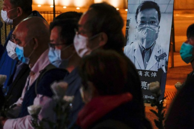 Cập nhật: 724 người chết do virus corona, Việt Nam có 13 người mắc bệnh, 40 nhân viên y tế tại BV Vũ Hán nhiễm bệnh, thiếu hụt khẩu trang chống virus trên toàn cầu - Ảnh 4.