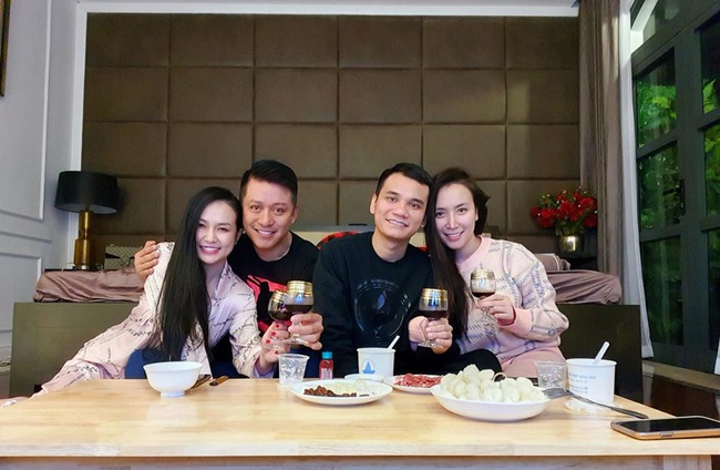 Soi nhất cử nhất động của sao Việt 8/2 - Ảnh 8. Soi nhất cử nhất động của sao Việt 8/2 - Ảnh 8.