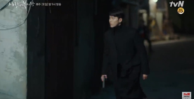  &quot;Crash Landing On You&quot; tập 14: Son Ye Jin bị bắn phải cấp cứu, Hyun Bin nói câu xúc động khiến người xem rơi nước mắt - Ảnh 5.