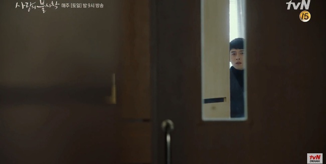  &quot;Crash Landing On You&quot; tập 14: Son Ye Jin bị bắn phải cấp cứu, Hyun Bin nói câu xúc động khiến người xem rơi nước mắt - Ảnh 6.