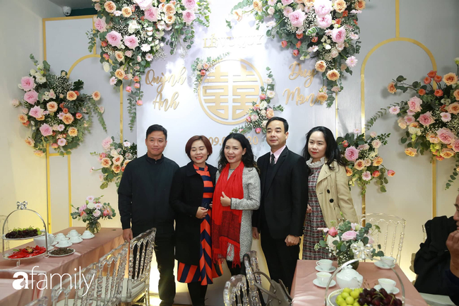 Những hình ảnh đầu tiên từ đám cưới Duy Mạnh - Quỳnh Anh: Nhà gái tấp nập chuẩn bị chờ đón dâu, nhà trai sẵn sàng lên đường - Ảnh 7.