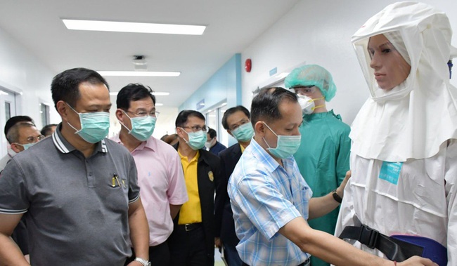 Virus corona: Thái Lan điều trị thành công cho bệnh nhân nhiễm virus viêm phổi Vũ Hán bằng thuốc kháng cúm và HIV - Ảnh 1.