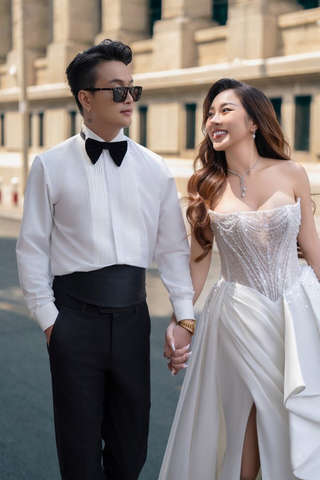 HOT: Ca sĩ TiTi (HKT) kết hôn vào tháng 4, sắc vóc gợi cảm của cô dâu gây ấn tượng - Ảnh 8.