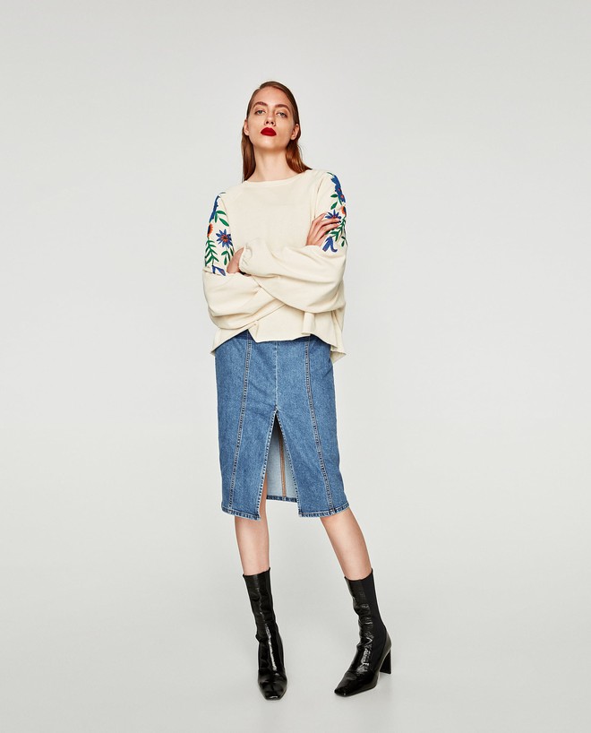 Zara sale 50% và đây là những mẫu áo len, áo nỉ mà các nàng phải vợt ngay kẻo hết size - Ảnh 15. Zara sale 50% và đây là những mẫu áo len, áo nỉ mà các nàng phải vợt ngay kẻo hết size - Ảnh 15.