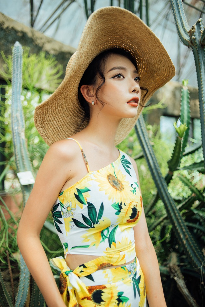 Thổi bay nắng h&egrave; c&ugrave;ng BST &ldquo;The Botanical&rdquo; - Ảnh 1.