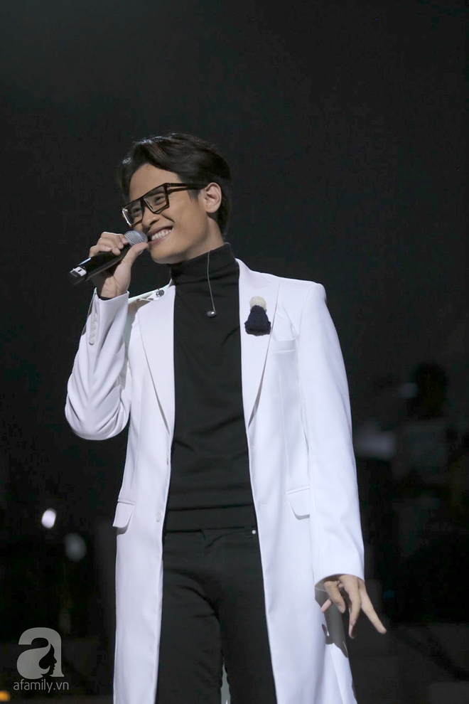 Hà Anh Tuấn đẹp lãng tử, song ca cùng Vũ Cát Tường khiến fan gục ngã - Ảnh 7. Hà Anh Tuấn đẹp lãng tử, song ca cùng Vũ Cát Tường khiến fan gục ngã - Ảnh 7.
