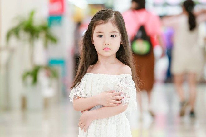 Cận cảnh nhan sắc của mẫu nhí Việt vừa đoạt giải Công chúa Châu Á - Ảnh 15.