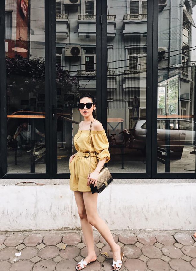 Kỳ Duyên diện đồ đơn giản vẫn kiêu kỳ, Angela Phương Trinh bỗng màu mè hết biết trong street style tuần này - Ảnh 11.