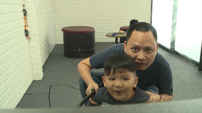 Mới thử thách đầu tiên mà 4 nhóc tì Bố ơi đã nằng nặc đòi về - Ảnh 8. Mới thử thách đầu tiên mà 4 nhóc tì Bố ơi đã nằng nặc đòi về - Ảnh 8.