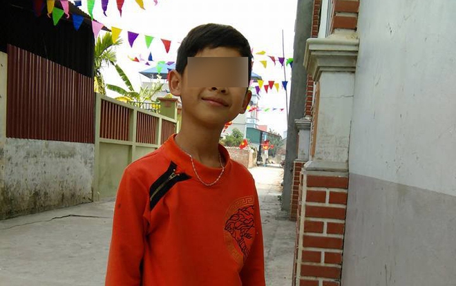 Hà Nội: Bé trai tử vong bất thường trong vườn, 1 tháng vẫn chưa tìm ra nguyên nhân - Ảnh 3.