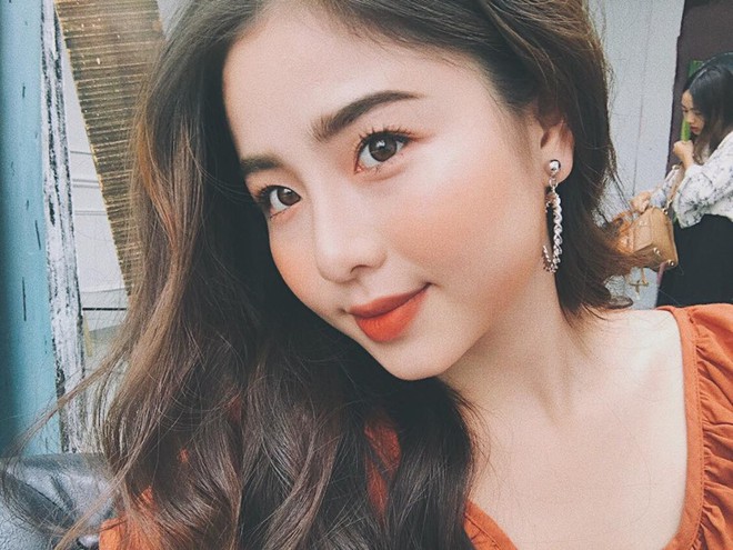 Sau thời vàng son đình đám, những hot girl đời đầu và đời sau đều đã yên phận làm “hot mom” - Ảnh 52. Sau thời vàng son đình đám, những hot girl đời đầu và đời sau đều đã yên phận làm “hot mom” - Ảnh 52.