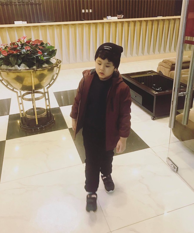 Phong cách thời trang cực bảnh của cậu ấm nhà Tim - Trương Quỳnh Anh - Ảnh 11.