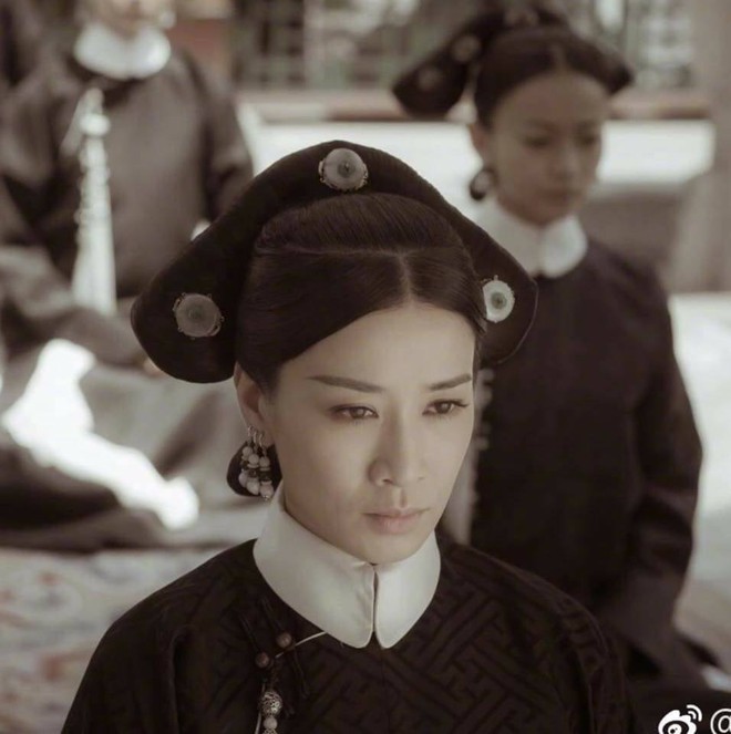 Chê phim Châu Tấn giống kỹ viện, Vu Chính tái xuất cùng Xa Thi Mạn - Ảnh 8.