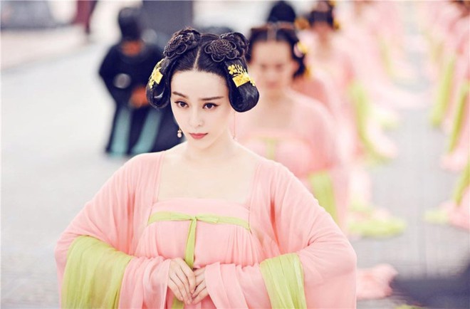Triệu Phi Yến: Từ kỹ nữ lên làm Hoàng hậu Trung Hoa, ngang nhiên ngoại tình cùng cả dàn trai trẻ - Ảnh 5.