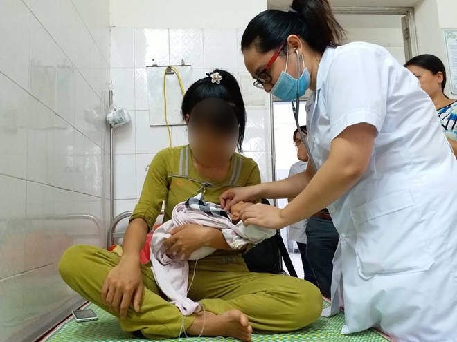 Người mẹ bỏ con ở BV Hà Đông: Em không biết mình mang bầu, trở dạ trên ô tô em nghĩ bị đau bụng - Ảnh 3.