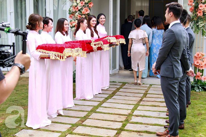 Dàn trai xinh gái đẹp trong đám cưới Hoa hậu Đặng Thu Thảo khiến ai cũng phải trầm trồ - Ảnh 10.