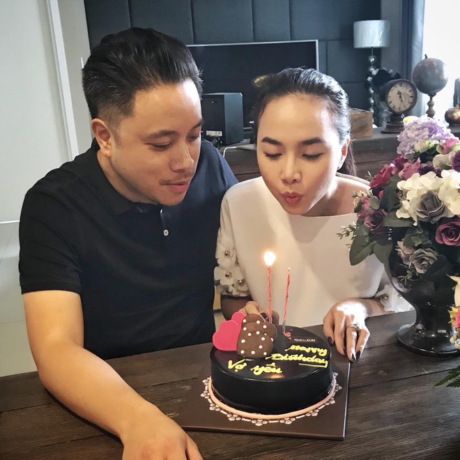 Soi nhất cử nhất động của sao Việt (26/10) - Ảnh 6.