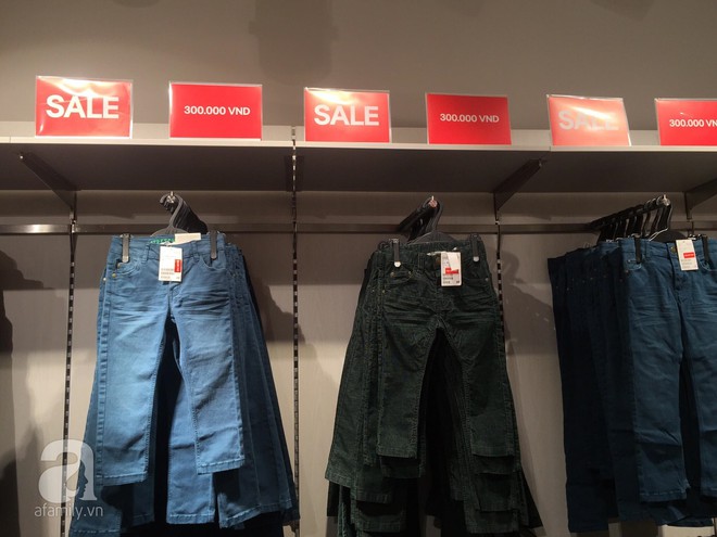 H&M sale 50% nhưng tìm được đồ để mua thì... hơi khó - Ảnh 8.