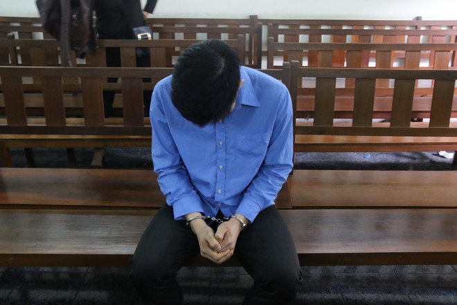 Níu kéo tình cảm không thành, nam thanh niên đâm 22 nhát dao giết chết bạn gái lãnh án tử hình - Ảnh 2. Níu kéo tình cảm không thành, nam thanh niên đâm 22 nhát dao giết chết bạn gái lãnh án tử hình - Ảnh 2.