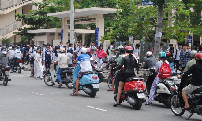 5 điều các mẹ phải “tự kiểm điểm” ngay hôm nay nếu không muốn làm phật lòng cô giáo của con! - Ảnh 2.
