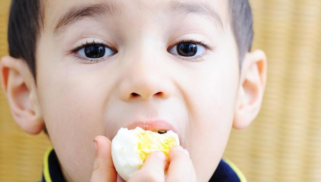 Cho trẻ ăn 1 quả trứng mỗi ngày và điều bất ngờ sẽ xảy ra - Ảnh 3.