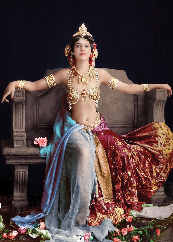 Nữ điệp viên Mata Hari huyền thoại với vũ điệu thoát y nóng bỏng khiến hơn 50.000 lính Pháp phải bỏ mạng trong thế chiến - Ảnh 2.