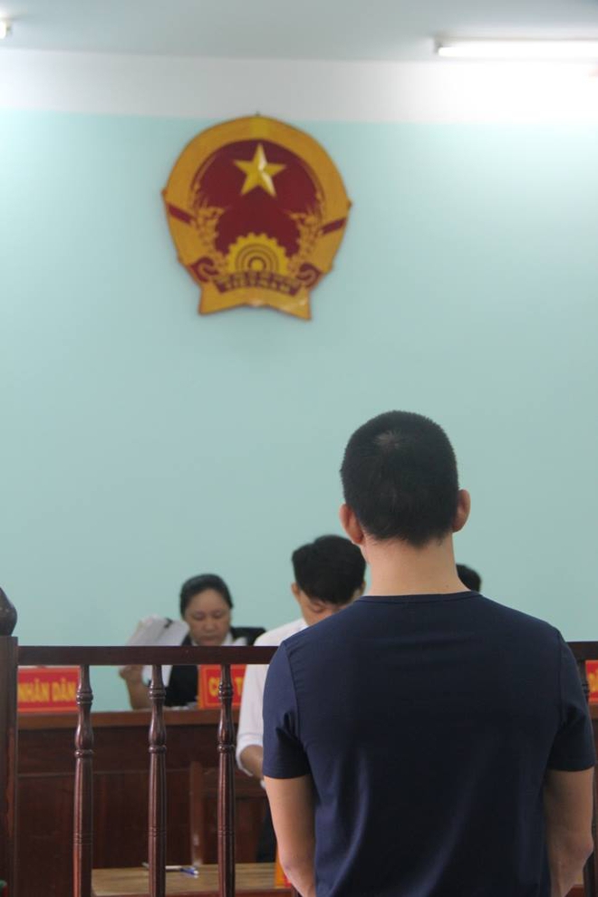 Bình Thuận: Nam thanh niên giao cấu với chị gái có thai rồi xâm hại em gái 13 tuổi chỉ lãnh án 2 năm tù - Ảnh 2.
