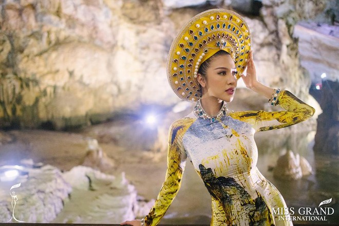 Ngỡ ngàng khi Đương kim Hoa hậu Hòa bình quốc tế mặc áo dài đẹp như người Việt Nam - Ảnh 10.