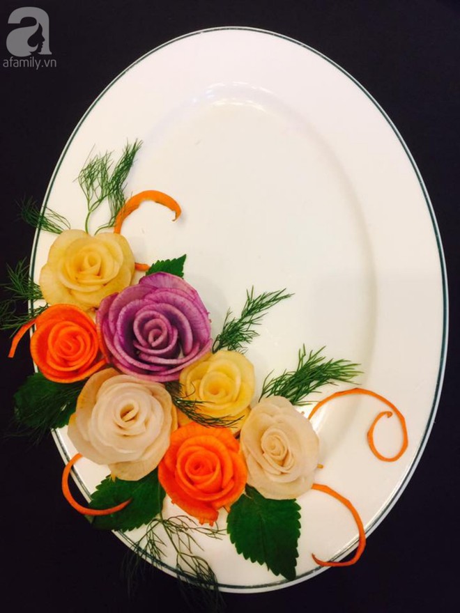 Mách bạn cách trang trí đĩa ăn tuyệt đẹp hình hoa hồng từ củ cải - Ảnh 7.