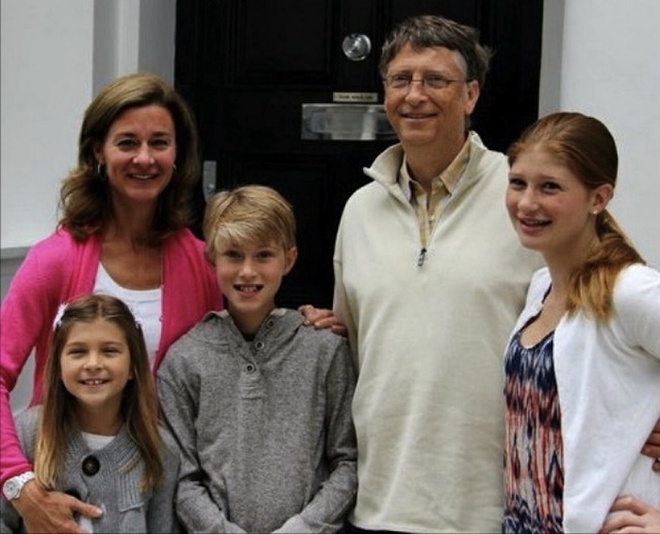 Học ngay 4 nguyên tắc của tỷ phú công nghệ Bill Gates để không phải đau đầu vì con nghiện điện thoại - Ảnh 3. Học ngay 4 nguyên tắc của tỷ phú công nghệ Bill Gates để không phải đau đầu vì con nghiện điện thoại - Ảnh 3.