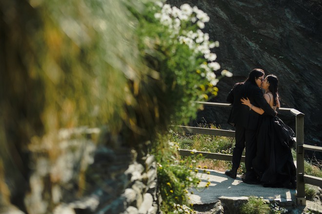 Đám cưới bí mật 3 không của cặp đôi Việt gây sốt MXH vì long lanh như phim tại cực Nam nước Anh - Ảnh 6.
