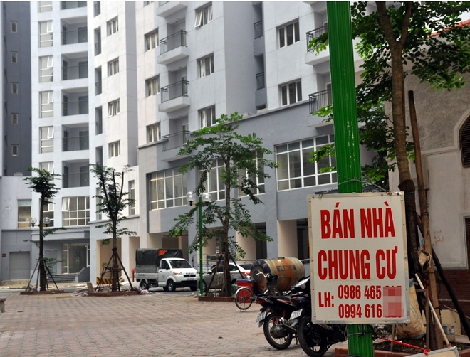 Hà Nội: Nhiều chung cư bỏ hoang cả chục năm khiến người dân nuối tiếc - Ảnh 9.