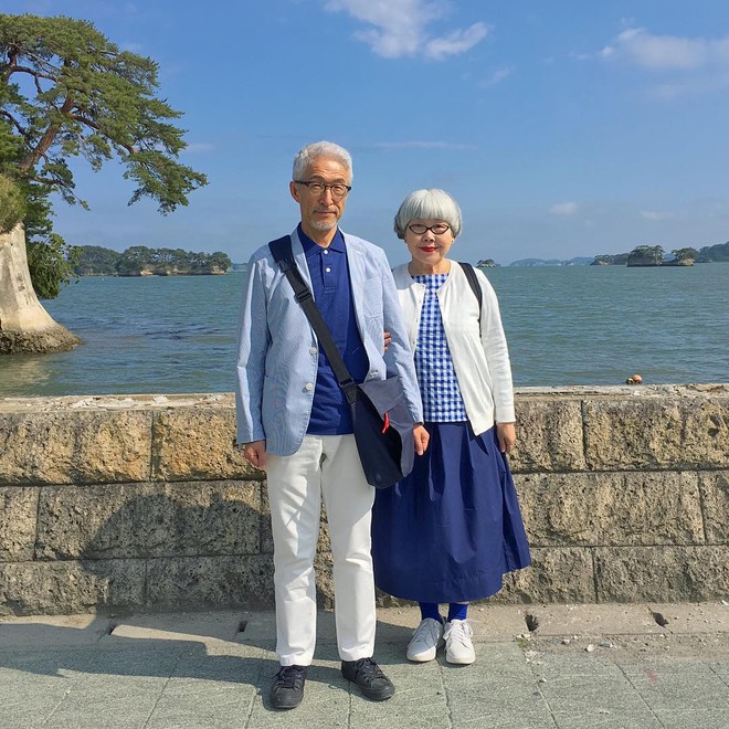 Ai cũng ước như cặp vợ chồng này, kết hôn 37 năm vẫn chăm mặc đồ đôi như ngày mới yêu - Ảnh 9.