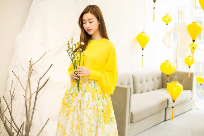 Hoa hậu Mỹ Linh, Á hậu Lệ Hằng tíu tít đi thử váy áo - Ảnh 6.
