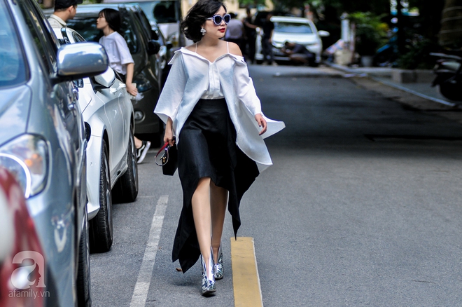 Street style tuần này: Các quý cô miền Bắc kết hợp đồ thiết kế Việt và đồ hiệu bình dân cực kỳ ăn ý - Ảnh 3.