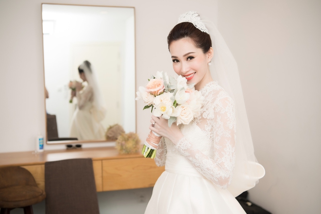 Cận cảnh lễ cưới đẹp như cổ tích của Hoa hậu Đặng Thu Thảo và đại gia Nguyễn Trung Tín - Ảnh 6.