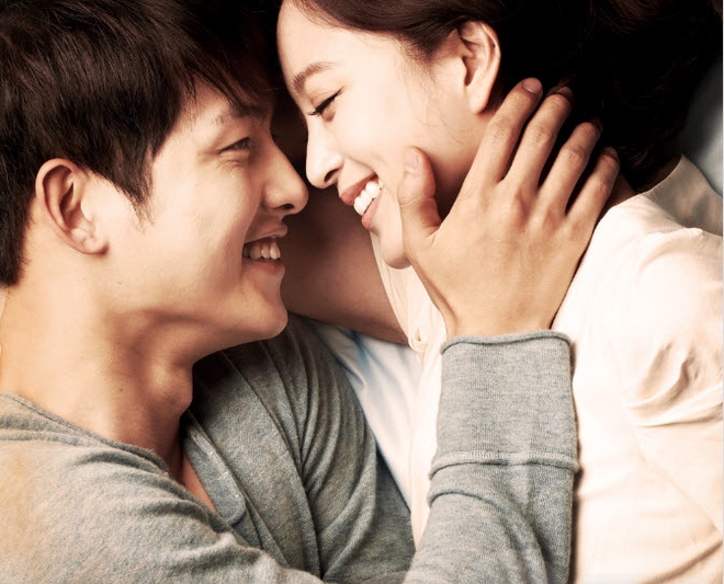 Đừng tưởng người tình của Song Hye Kyo mới xịn, Song Joong Ki cũng từng cặp loạt mỹ nhân chất phát ngất - Ảnh 2.