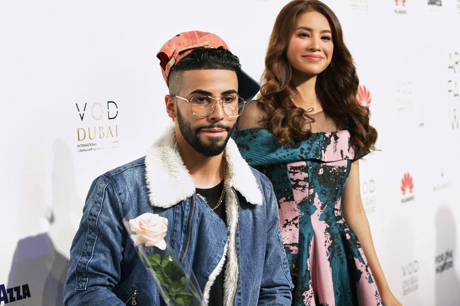 Phạm Hương và Minh Hằng đẹp bất phân thắng bại trên thảm đỏ Arab Fashion Week - Ảnh 5.