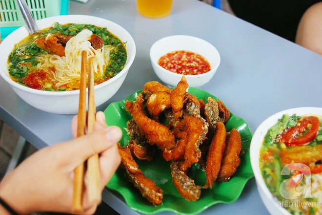 5 quán bún cá ở Hà Nội ngon đến mức, ăn một lần là mê ngay tắp lự - Ảnh 21.