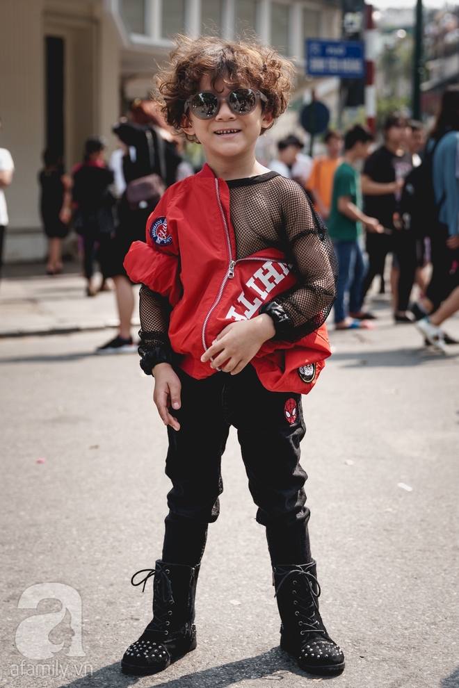 Vietnam International Fashion Week: Mới ngày đầu mà các nhóc tì đã đổ bộ xuống phố với street style chất phát ngất thế này - Ảnh 8.