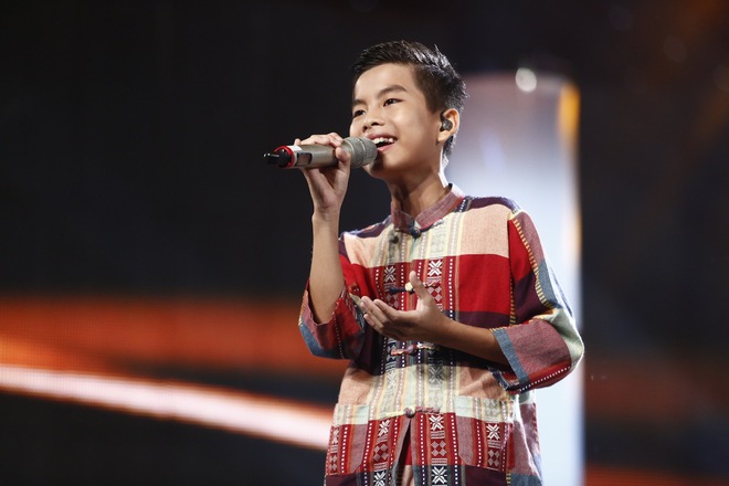 Isaac nhắc khéo Văn Mai Hương quá khó tính vì chê bai cậu bé nói nhiều nhất Idol Kids - Ảnh 9.