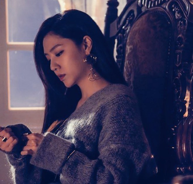 Nghẹt thở với độ đẹp và tình của Kim Rae Won - Shin Se Kyung trong phim mới - Ảnh 27.