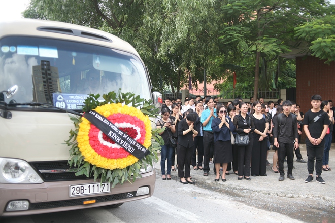 Nhìn những hình ảnh này mới biết thầy Văn Như Cương trong lòng học trò mến thương đến dường nào - Ảnh 16.